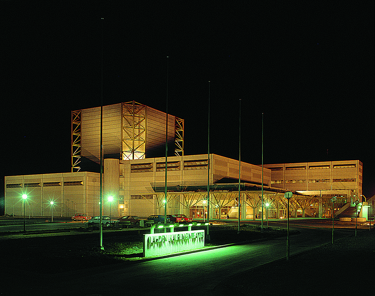 finnisharchitecture-fi-lahti-city-theatre