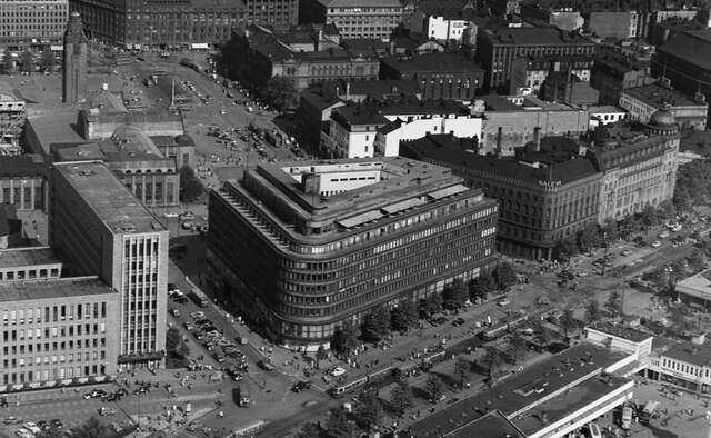Aerial image of the Sokos department store and its surroundings.