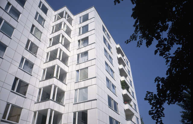 Hansaviertel Apartment house in Berlin by Alvar Aalto