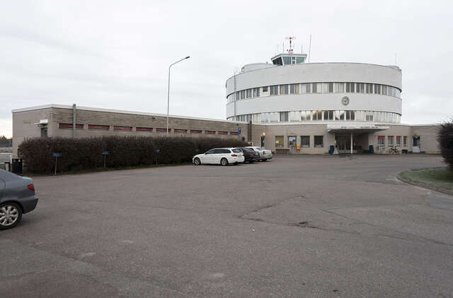 Airport building from the 1930s