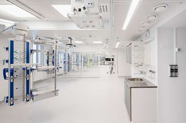 Sterile laboratory room with machinery.