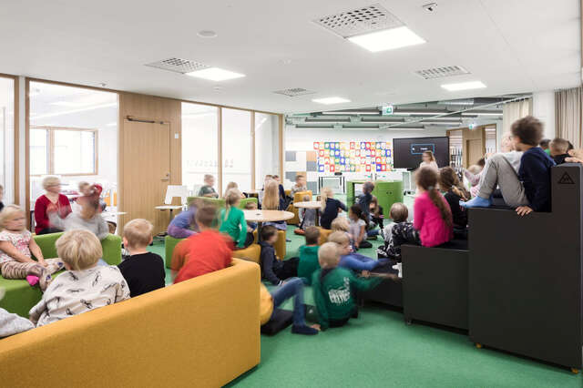 Syvälahti school interior 5