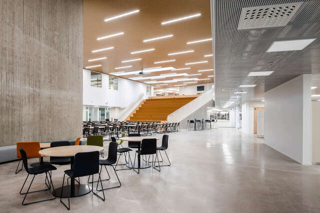 Syvälahti school interior main