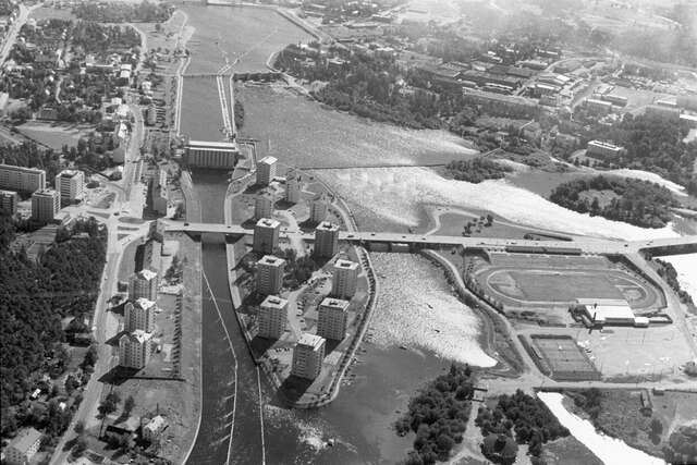 Koskikeskus 1961 Oulun k Suomen Ilmakuva Oy Ä5128 27k