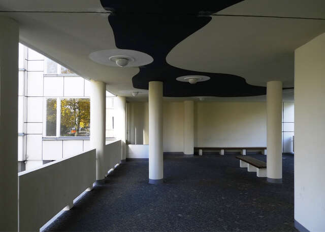 Hansaviertel Apartment house in Berlin by Alvar Aalto