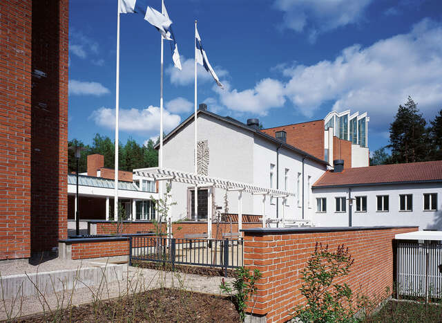 Courtyard with plasters.
