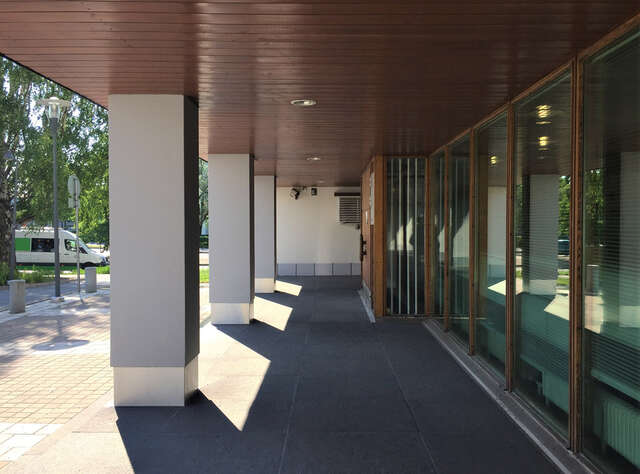 Pääsisäänkäynti