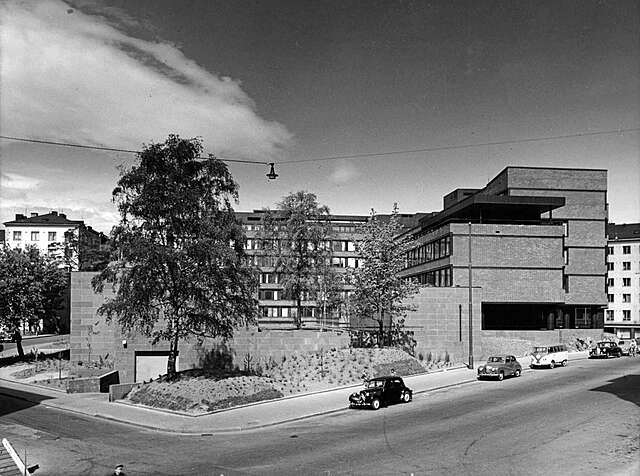 Black and white picture of a stone building.