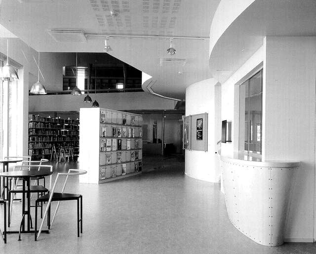 Black and white photo of the entrance.