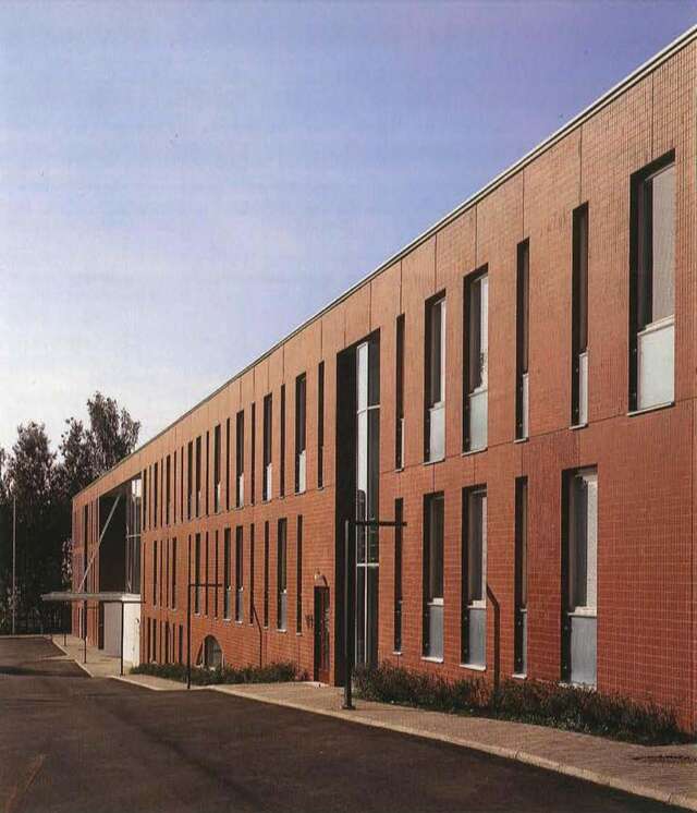 Detail of the tile-clad elevation