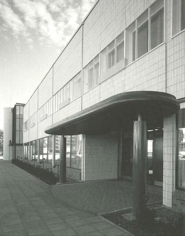 Main entrance of Kuusankoski Hall in Kouvola