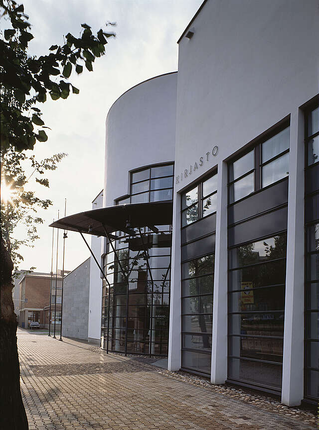 Library facade during the day.