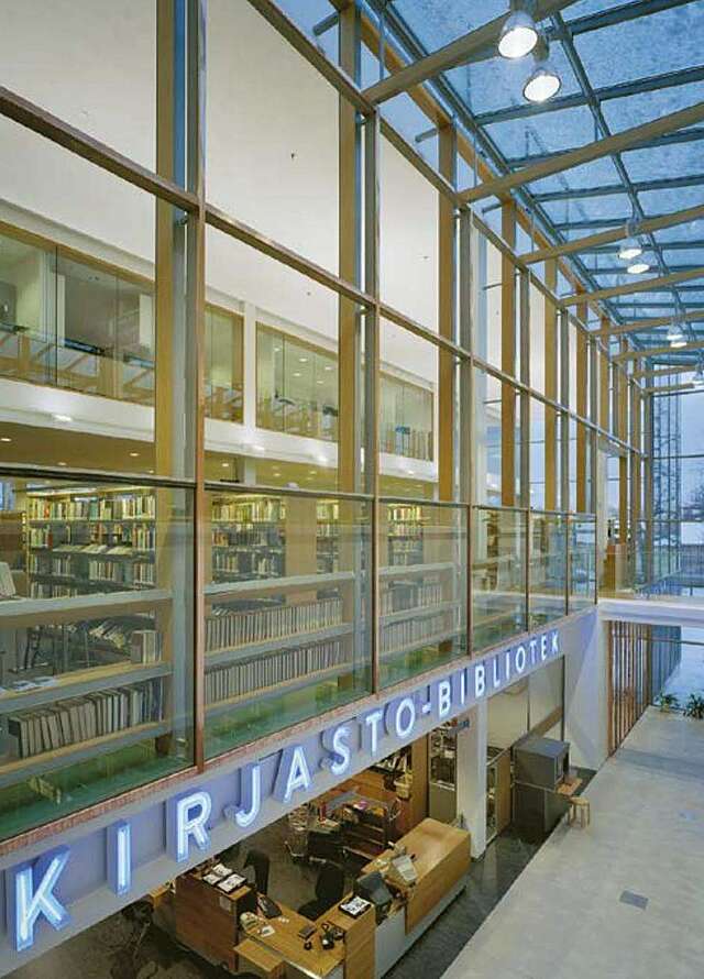 Gallery space between the original library and extension