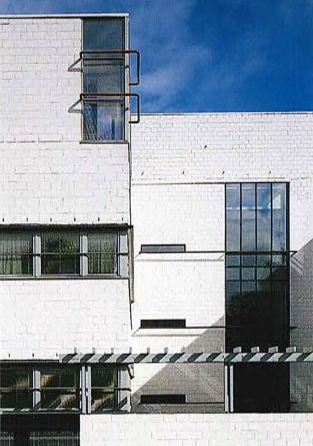 Detail of the elevation.