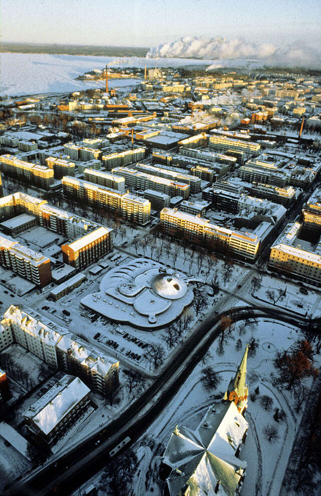 City landscape on a snowy day.