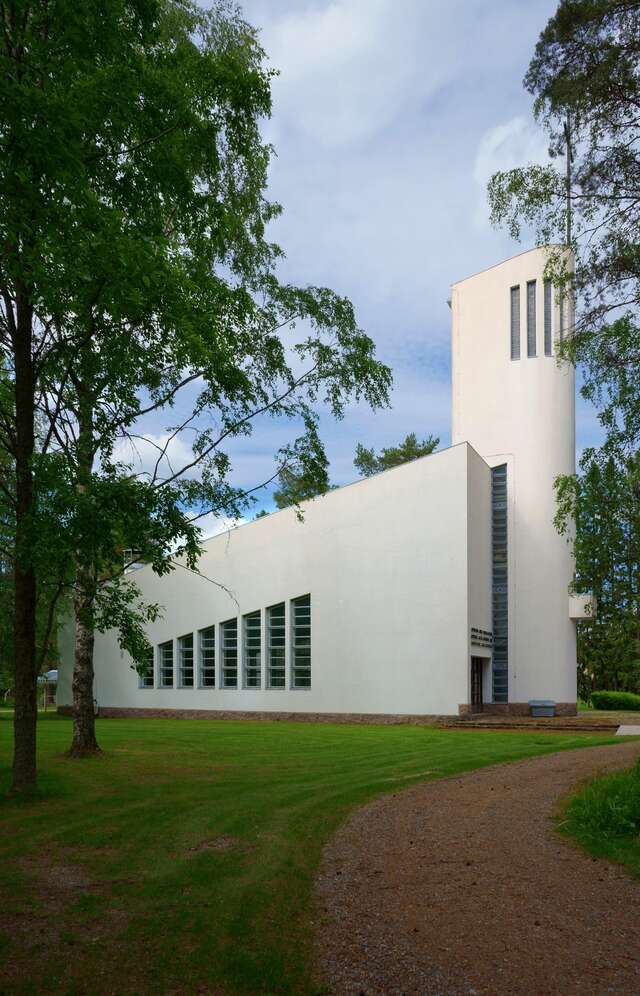 Functionalist Kannonkoski Church and its surroundings